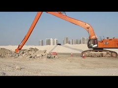 ZX870LC의 26m 긴 도달 붐